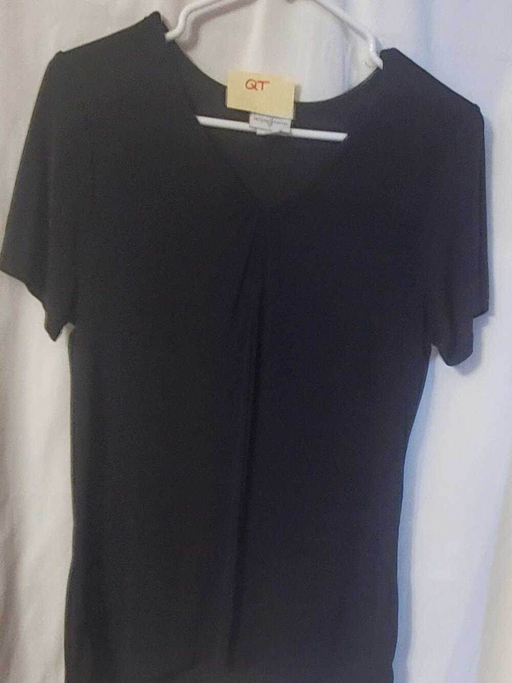 Jaclyn Smith Black puckered V-Neck workwear blouse Size S